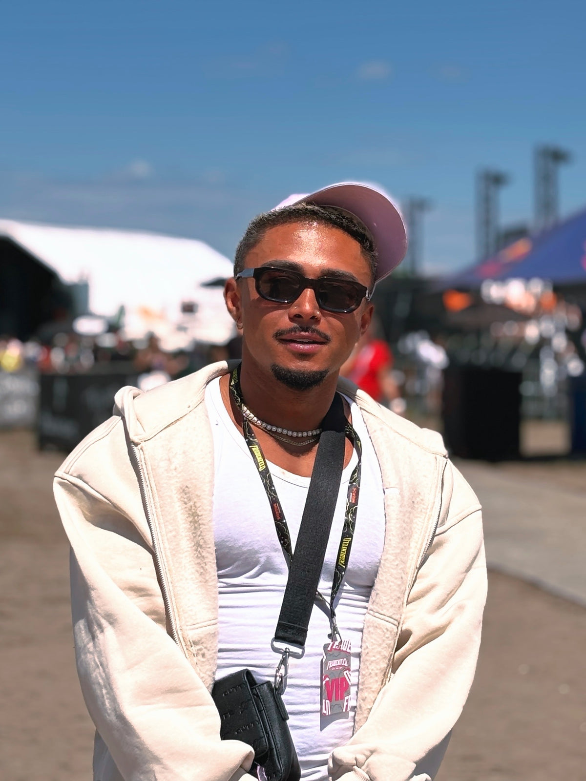 Person wearing EYENEED eyewear in an urban setting